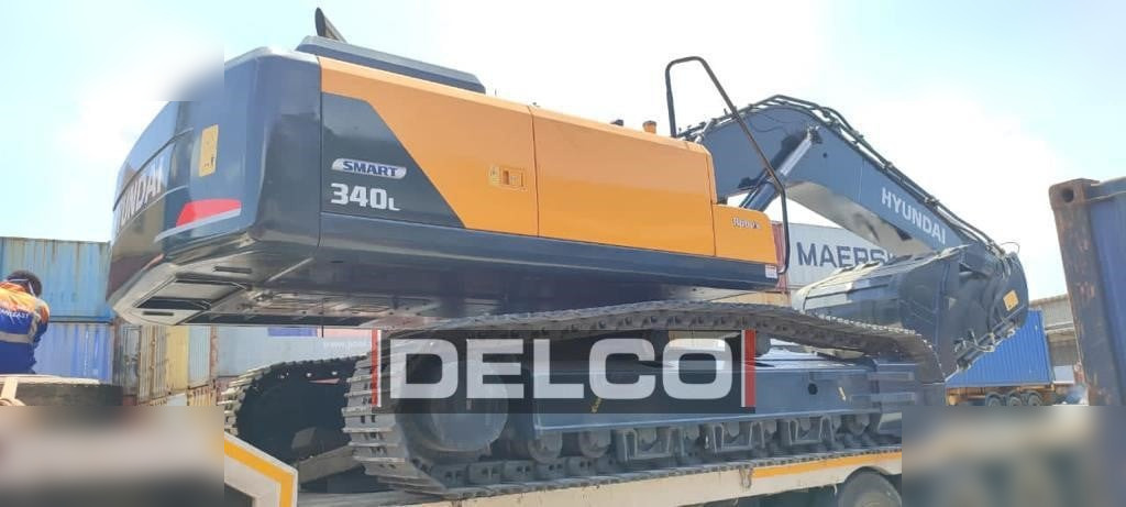 HYUNDAI ROBEX 340L SMART - Kāpurķēžu ekskavators: foto 1 HYUNDAI ROBEX 340L SMART - Kāpurķēžu ekskavators: foto 1