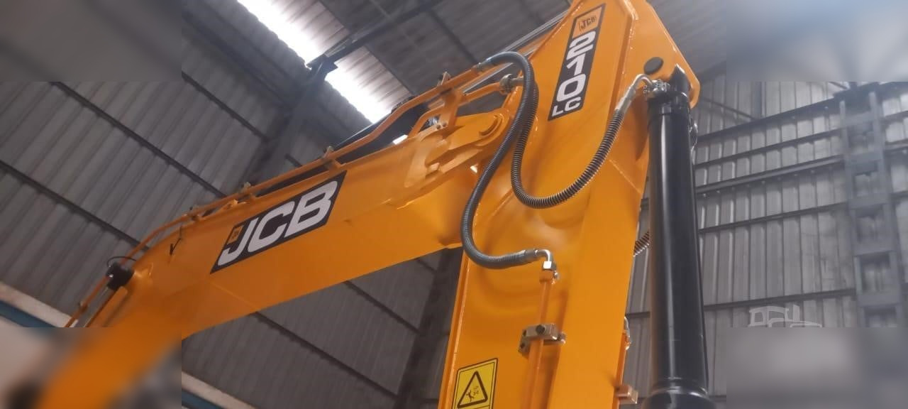 JCB JS210 LC - Kāpurķēžu ekskavators: foto 3 JCB JS210 LC - Kāpurķēžu ekskavators: foto 3