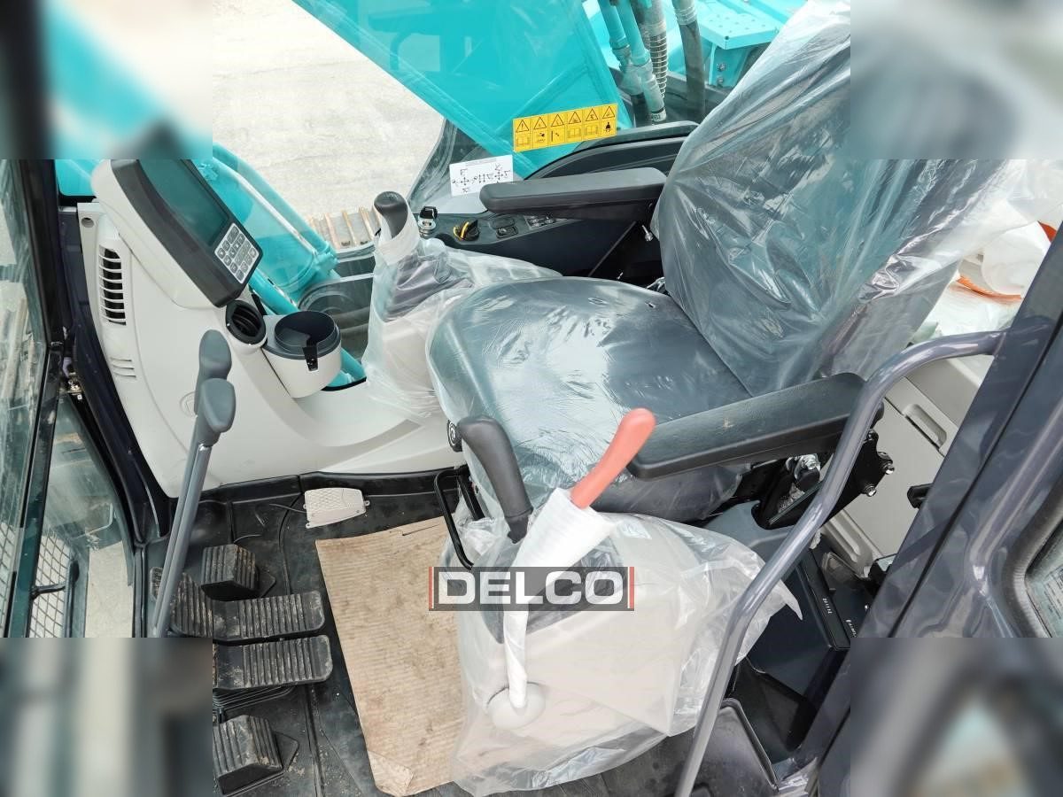KOBELCO SK220 - Kāpurķēžu ekskavators: foto 4 KOBELCO SK220 - Kāpurķēžu ekskavators: foto 4