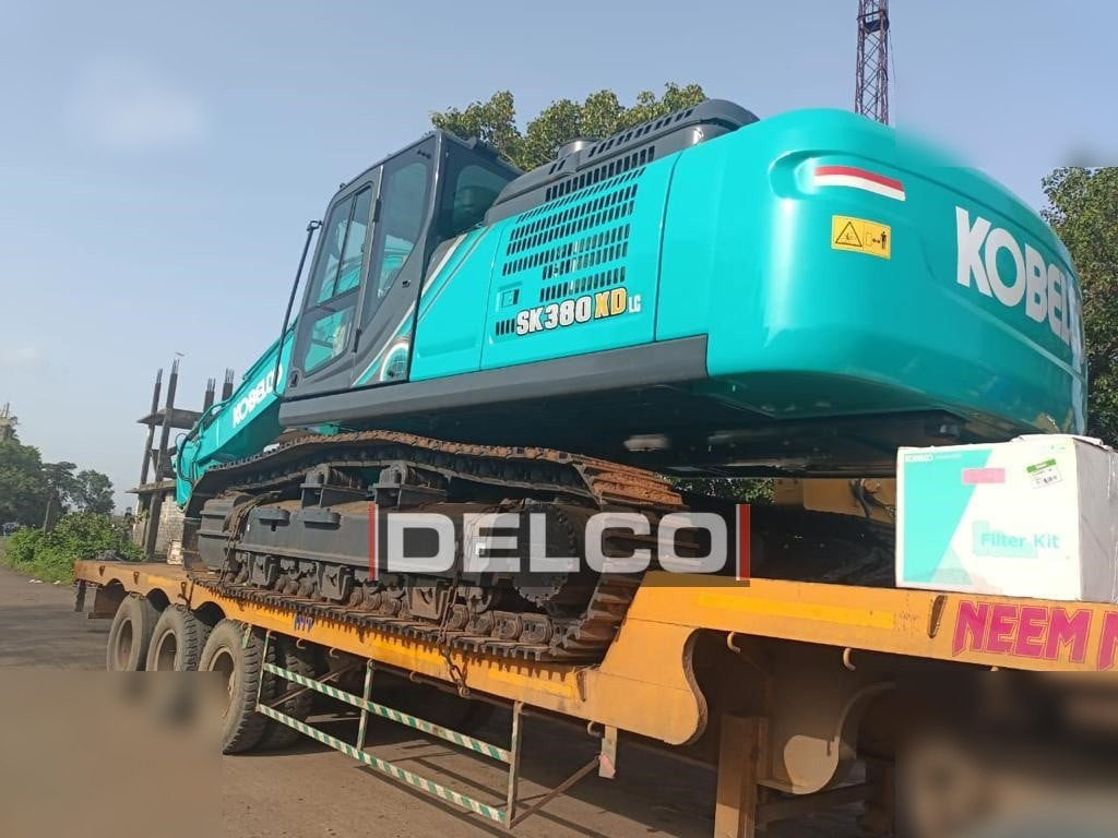 KOBELCO SK380XD LC-10 - Kāpurķēžu ekskavators: foto 3 KOBELCO SK380XD LC-10 - Kāpurķēžu ekskavators: foto 3