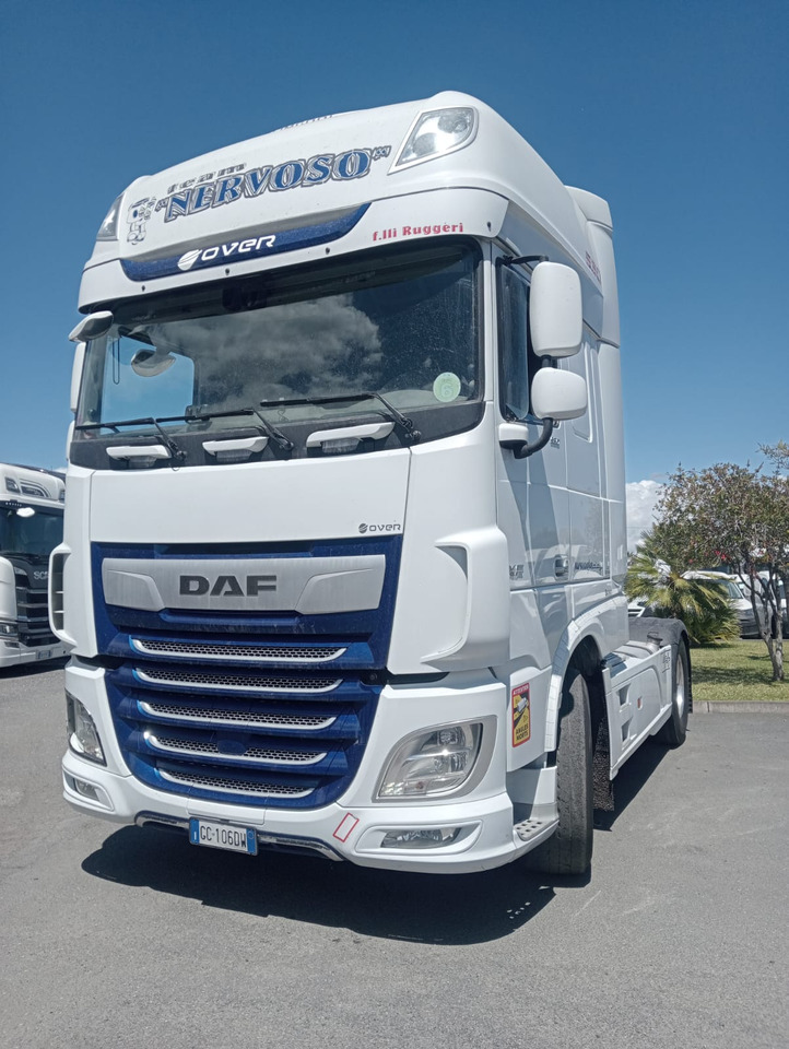 DAF XF 530CV - Vilcējs: foto 1 DAF XF 530CV - Vilcējs: foto 1