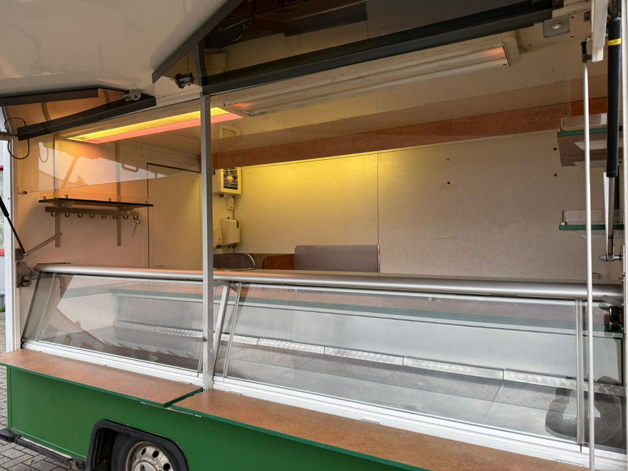 Fiat Borco Höhns Verkaufsmobil - Tirdzniecības kravas automašīna: foto 4 Fiat Borco Höhns Verkaufsmobil - Tirdzniecības kravas automašīna: foto 4