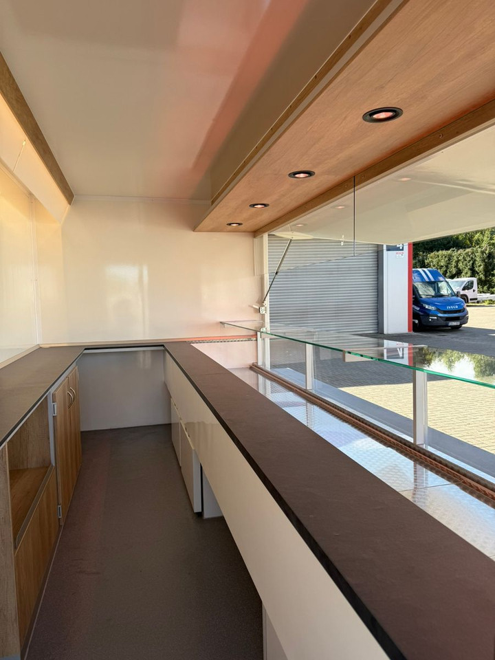 Tirdzniecības kravas automašīna Renault ESSELMANN Verkaufsmobil: foto 6