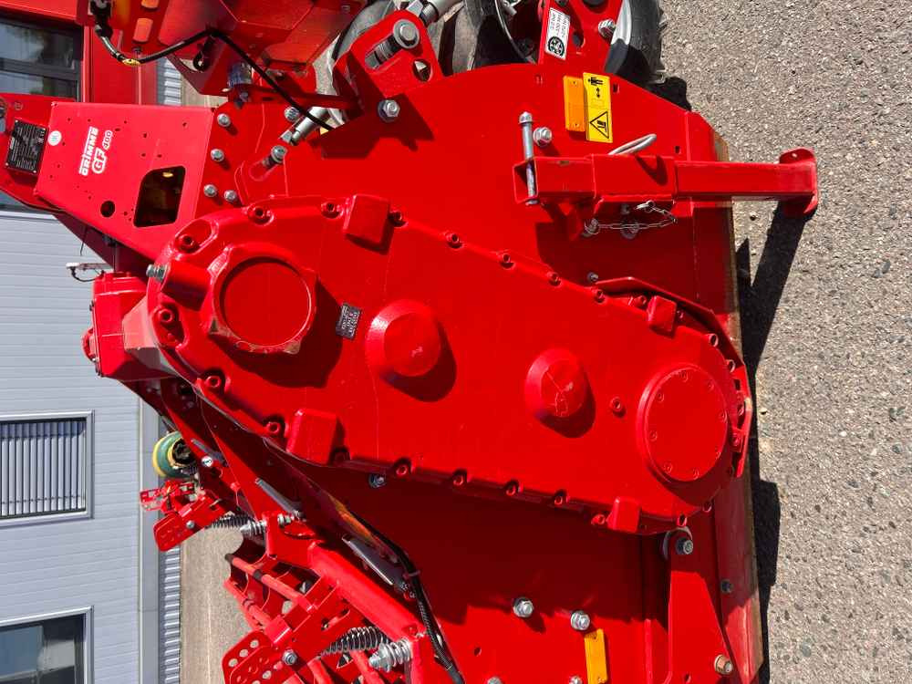 Grimme GF 400 - Lakstu pļāvējs: foto 3 Grimme GF 400 - Lakstu pļāvējs: foto 3