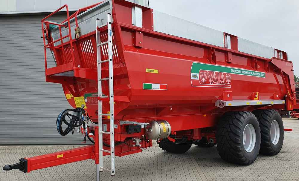 VAIA NL18 (2 axle trailer) - Siena sagatavošanas tehnika: foto 1 VAIA NL18 (2 axle trailer) - Siena sagatavošanas tehnika: foto 1