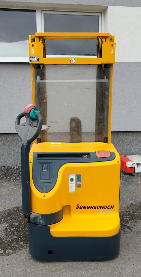 Jungheinrich EJC216 / new paint - Krautņotājs: foto 5 Jungheinrich EJC216 / new paint - Krautņotājs: foto 5