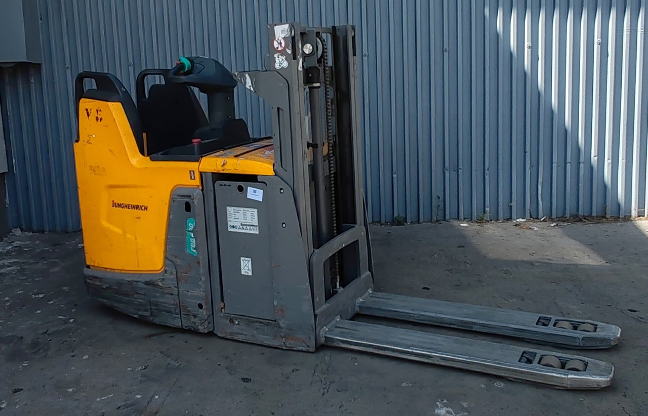 Jungheinrich ERD 220 2m/5072mh/2019y - Krautņotājs: foto 2 Jungheinrich ERD 220 2m/5072mh/2019y - Krautņotājs: foto 2
