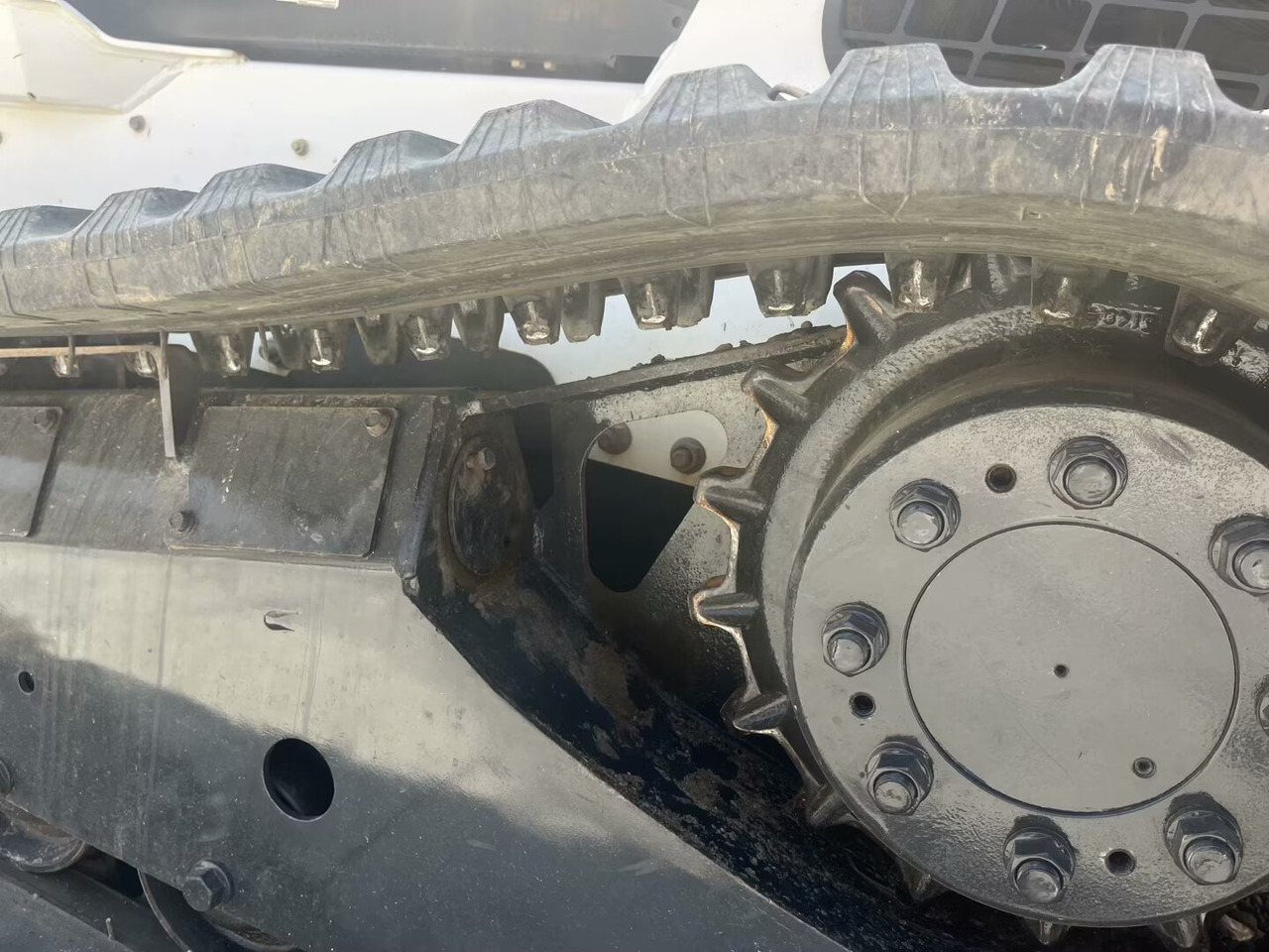 Bobcat T770 - Kompaktiekrāvējs: foto 4 Bobcat T770 - Kompaktiekrāvējs: foto 4