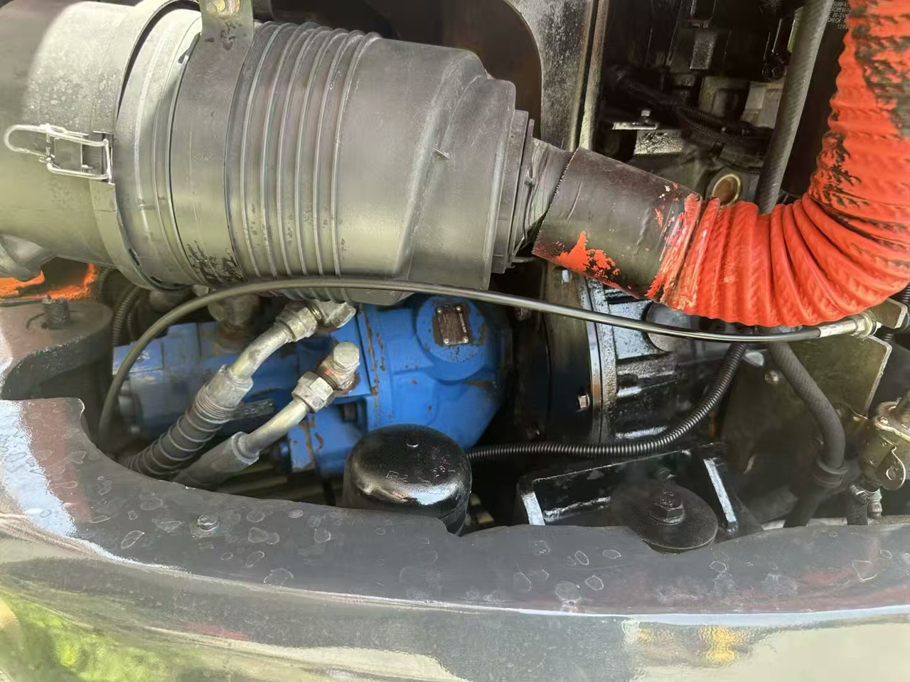 Doosan DX60 - Mini-ekskavators: foto 4 Doosan DX60 - Mini-ekskavators: foto 4