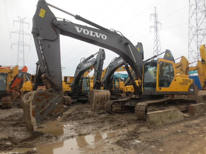 Volvo EC 290 B LC - Kāpurķēžu ekskavators: foto 1 Volvo EC 290 B LC - Kāpurķēžu ekskavators: foto 1