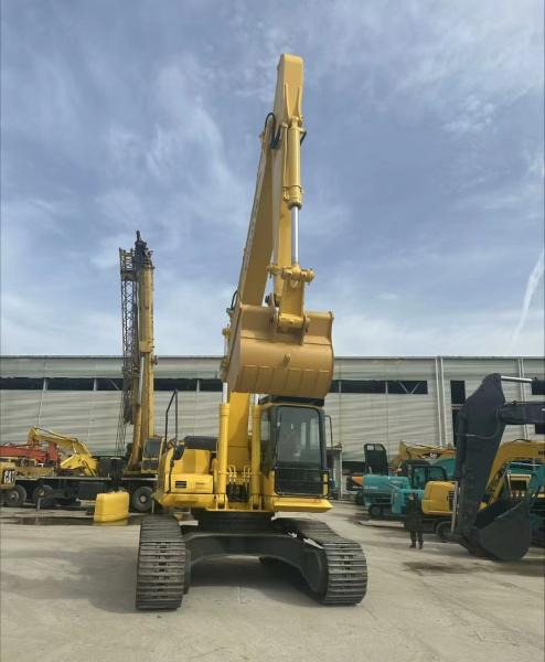 Komatsu pc300-7 - Kāpurķēžu ekskavators: foto 2 Komatsu pc300-7 - Kāpurķēžu ekskavators: foto 2