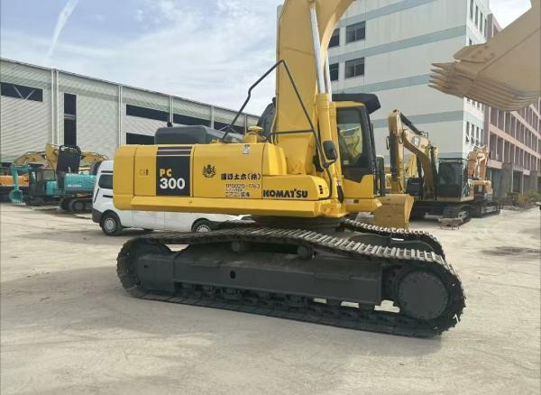 Komatsu pc300-7 - Kāpurķēžu ekskavators: foto 5 Komatsu pc300-7 - Kāpurķēžu ekskavators: foto 5