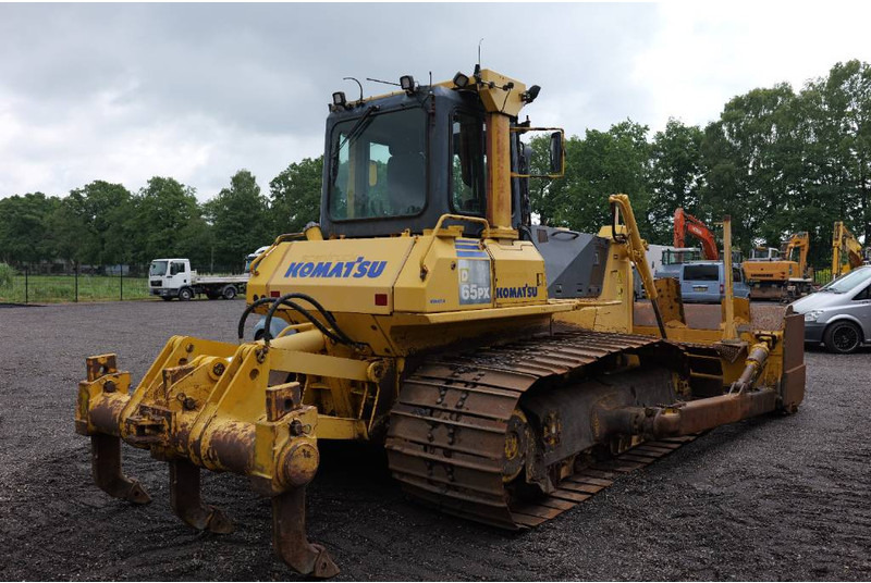 Komatsu D 65 PX-15 E0 ripper - manual engine - 388cm wide - Buldozers: foto 2 Komatsu D 65 PX-15 E0 ripper - manual engine - 388cm wide - Buldozers: foto 2