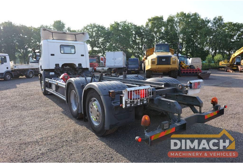 Scania P230 P 230 Euro 5 6x2*4 TOP!! Retarder right hand steer - Šasija kravas automašīna: foto 2 Scania P230 P 230 Euro 5 6x2*4 TOP!! Retarder right hand steer - Šasija kravas automašīna: foto 2