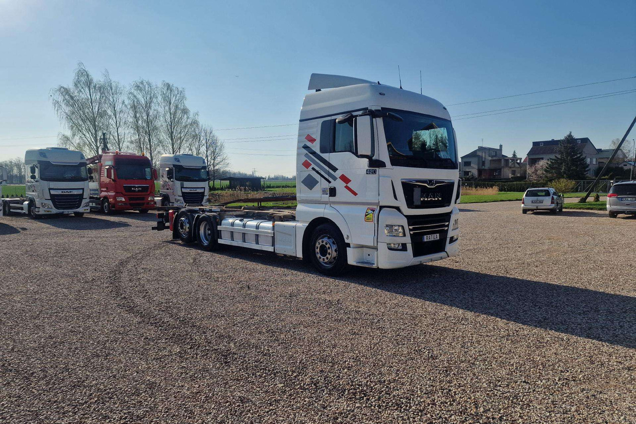 MAN TGX 26.420 - Konteineru vedējs/ Kravas automašīna ar noņemamā virsbūve: foto 2 MAN TGX 26.420 - Konteineru vedējs/ Kravas automašīna ar noņemamā virsbūve: foto 2