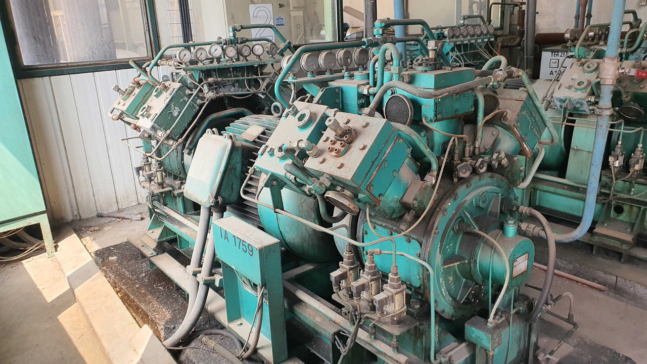 NK-JLM Neuenhauser kompresor sprężarka 43 bar 154m3/h 41kW - Gaisa kompresors: foto 1 NK-JLM Neuenhauser kompresor sprężarka 43 bar 154m3/h 41kW - Gaisa kompresors: foto 1