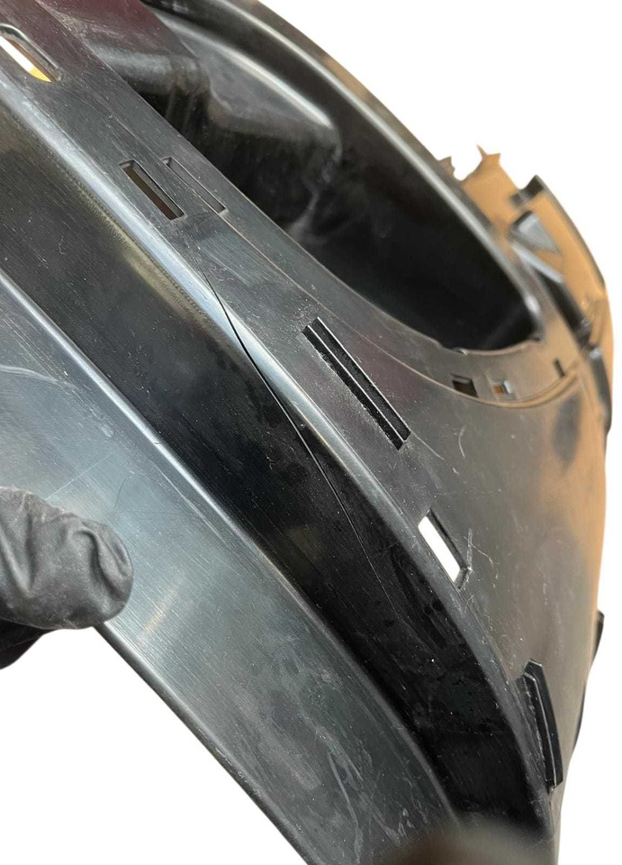 Lewa boczna owiewka / narożnik kabiny Mercedes Atego. - Virsbūve un ārpuse - Kravas automašīna: foto 2 Lewa boczna owiewka / narożnik kabiny Mercedes Atego. - Virsbūve un ārpuse - Kravas automašīna: foto 2