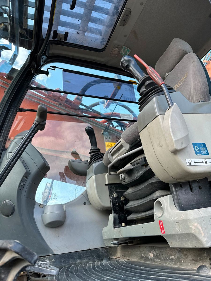 Kāpurķēžu ekskavators Hitachi ZX470 LCH-5B: foto 6