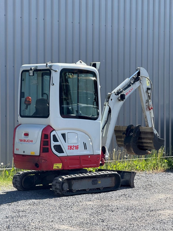 Takeuchi TB216 - Mini-ekskavators: foto 3 Takeuchi TB216 - Mini-ekskavators: foto 3