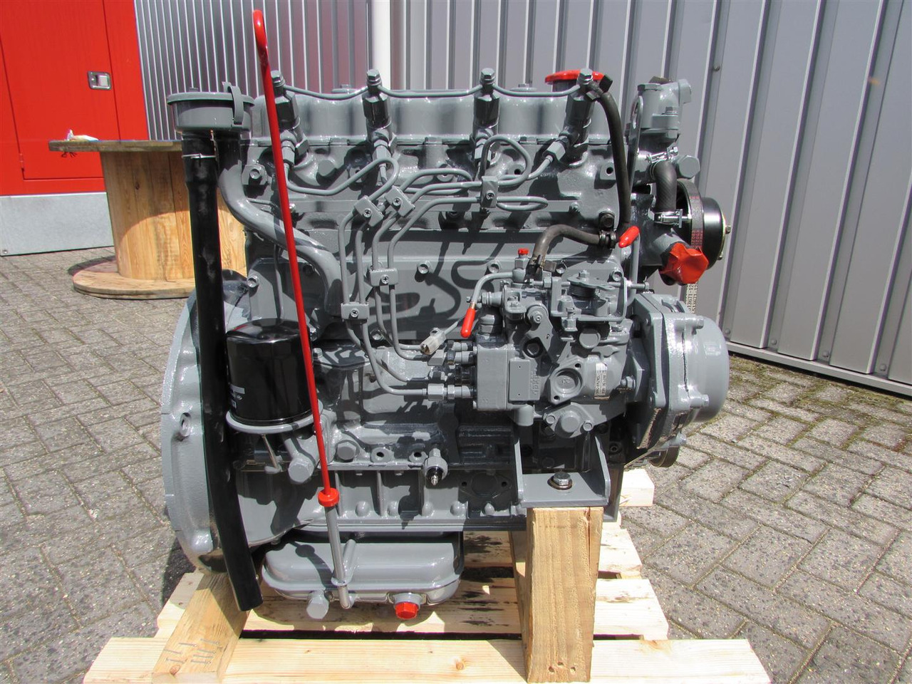 Isuzu RECON C240-PKJ - Dzinējs - Dīzeļiekrāvējs: foto 1 Isuzu RECON C240-PKJ - Dzinējs - Dīzeļiekrāvējs: foto 1