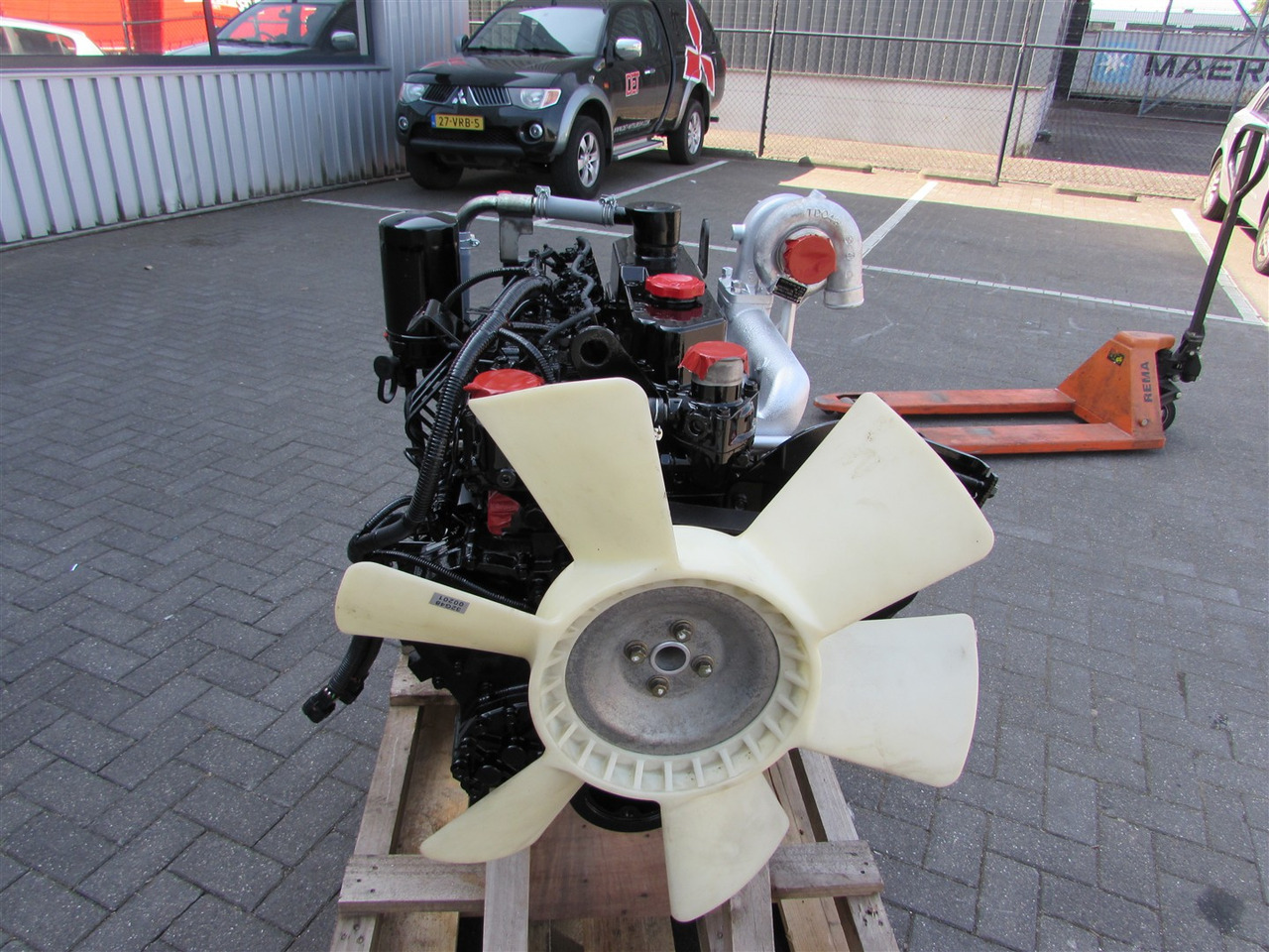 Mitsubishi RECON D04FR -KDP2TAAC / D04FR 74Kw @ 2000 rpm - Dzinējs - Ekskavators: foto 5 Mitsubishi RECON D04FR -KDP2TAAC / D04FR 74Kw @ 2000 rpm - Dzinējs - Ekskavators: foto 5