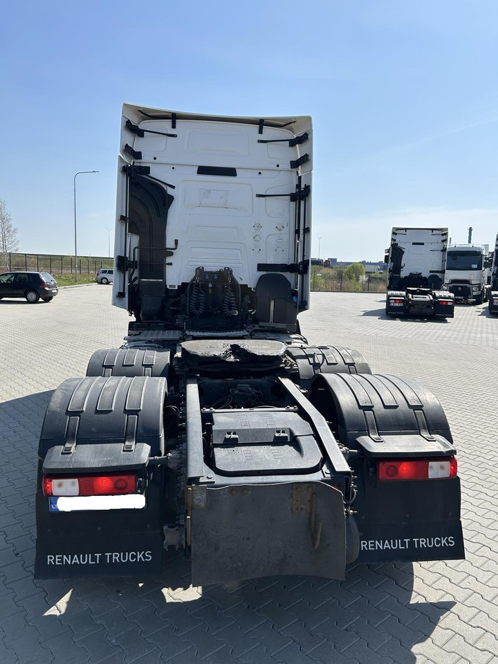 Vilcējs Renault T520: foto 6