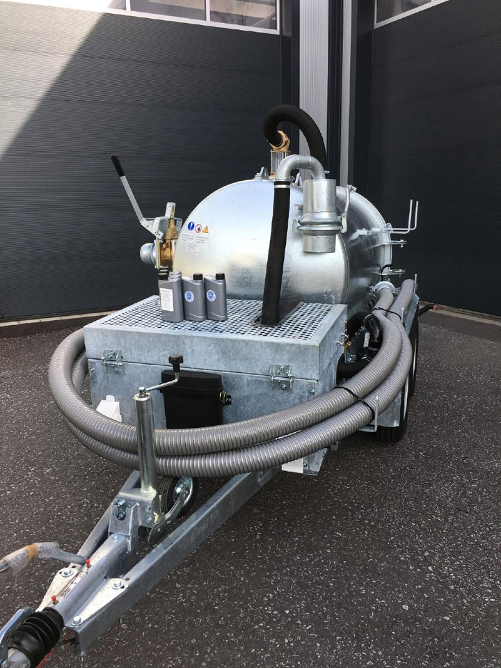 M-Vac 1500 Vacuum system specialized for drilling mud / vacuum container 1500l - Horizontālās urbšanas mašīna: foto 4 M-Vac 1500 Vacuum system specialized for drilling mud / vacuum container 1500l - Horizontālās urbšanas mašīna: foto 4