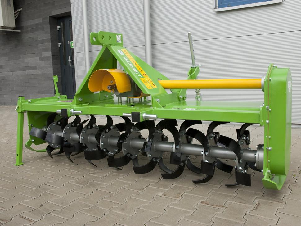 Bomet Bodenfräsen / Rotary tiller / Rotavator / Vangatrice / Rastrillo / Культиватор / Glebogryzarka 2 m - Zemes frēze: foto 2 Bomet Bodenfräsen / Rotary tiller / Rotavator / Vangatrice / Rastrillo / Культиватор / Glebogryzarka 2 m - Zemes frēze: foto 2