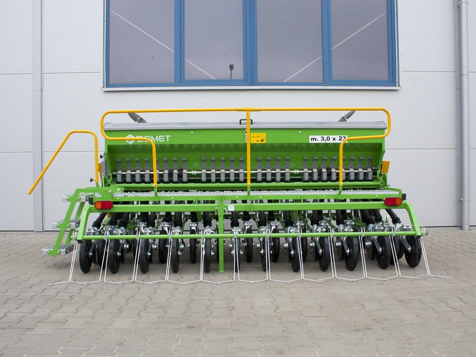 Bomet Drillmaschine / Seeder / Semoir / Seminatrice / Sembradora / Сеялка / Siewnik 3 m - Sējmašīna: foto 2 Bomet Drillmaschine / Seeder / Semoir / Seminatrice / Sembradora / Сеялка / Siewnik 3 m - Sējmašīna: foto 2