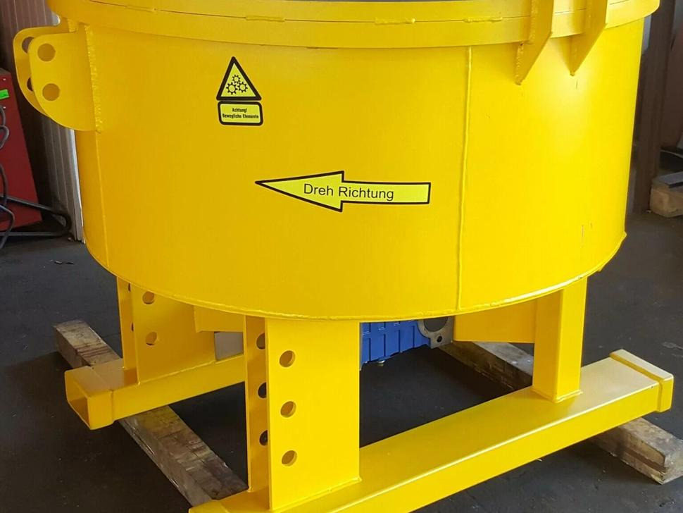 DC Betonmischer / Electric concrete mixer / Malaxeur à béton électrique / Betoniera / Бетономешалка с электроприводом / Betoniarka elektryczna 400 l - Betona maisītājs: foto 1 DC Betonmischer / Electric concrete mixer / Malaxeur à béton électrique / Betoniera / Бетономешалка с электроприводом / Betoniarka elektryczna 400 l - Betona maisītājs: foto 1