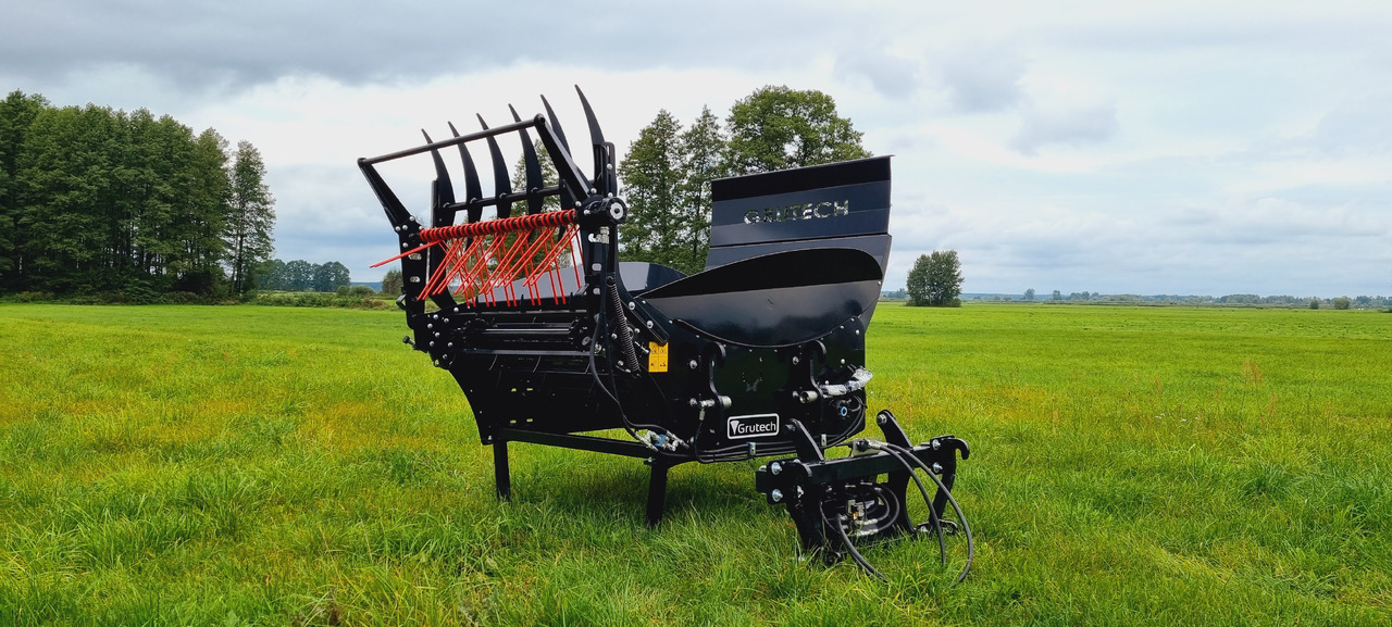 Grutech Ballenabwickler / Straw blowers / Pailleuse / Trinciapaglia / Picadora de paja / Измельчитель соломы / Ścielarka słomy - Salmu smalcinātājs: foto 4 Grutech Ballenabwickler / Straw blowers / Pailleuse / Trinciapaglia / Picadora de paja / Измельчитель соломы / Ścielarka słomy - Salmu smalcinātājs: foto 4