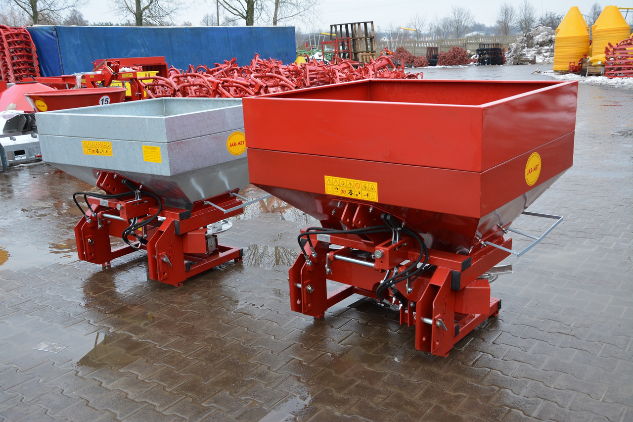 JAR-MET Düngerstreuer / Fertilizer spreader / Epandeur d'engrais / Rozsiewacz nawozu 800 kg - Minerālmēslu izkliedētājs: foto 4 JAR-MET Düngerstreuer / Fertilizer spreader / Epandeur d'engrais / Rozsiewacz nawozu 800 kg - Minerālmēslu izkliedētājs: foto 4