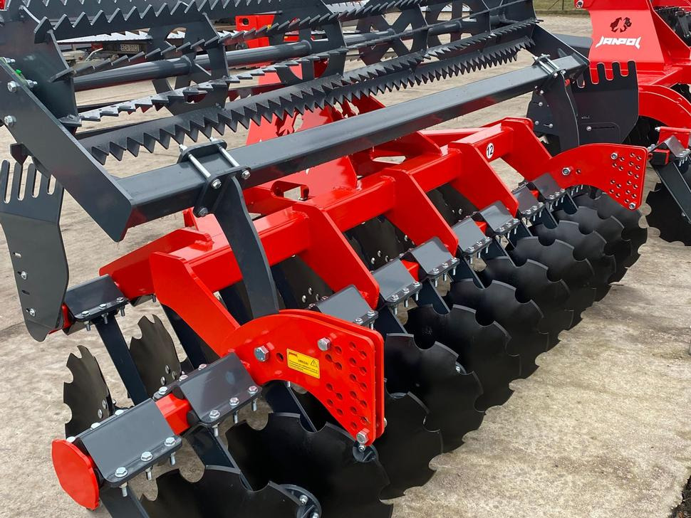 Janpol Scheibenegge / Disc harrow / Déchaumeur à disques / Erpice a dischi / Средняя дисковая борона / Brona talerzowa medium „COMPACT” 3 m - Disku ecēša: foto 5 Janpol Scheibenegge / Disc harrow / Déchaumeur à disques / Erpice a dischi / Средняя дисковая борона / Brona talerzowa medium „COMPACT” 3 m - Disku ecēša: foto 5