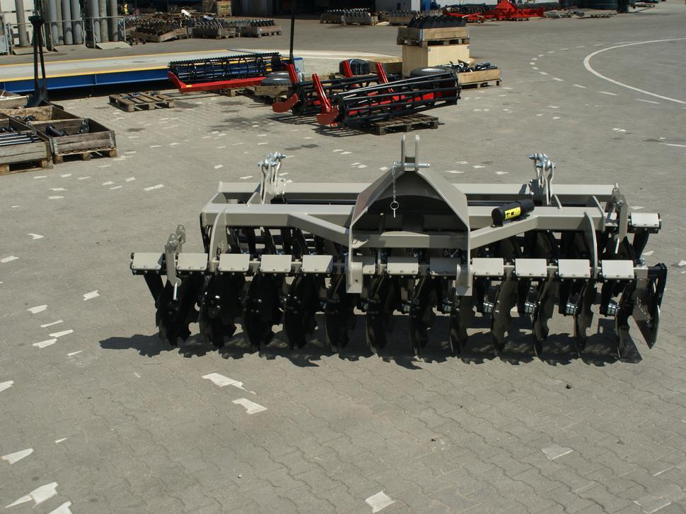 ROLEX Scheibenegge / Disc harrow / Dechaumeur à disques / Erpice a dischi / Дисковая борона / Brona talerzowa 3 m - Disku ecēša: foto 4 ROLEX Scheibenegge / Disc harrow / Dechaumeur à disques / Erpice a dischi / Дисковая борона / Brona talerzowa 3 m - Disku ecēša: foto 4