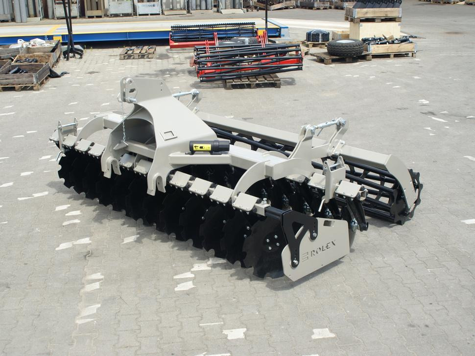 ROLEX Scheibenegge / Discs harrow / Dechaumeur à disques / Erpice a dischi / Cultivador de discos / Дисковая борона / Agregat talerzowy uprawowy 3 m - Disku ecēša: foto 2 ROLEX Scheibenegge / Discs harrow / Dechaumeur à disques / Erpice a dischi / Cultivador de discos / Дисковая борона / Agregat talerzowy uprawowy 3 m - Disku ecēša: foto 2