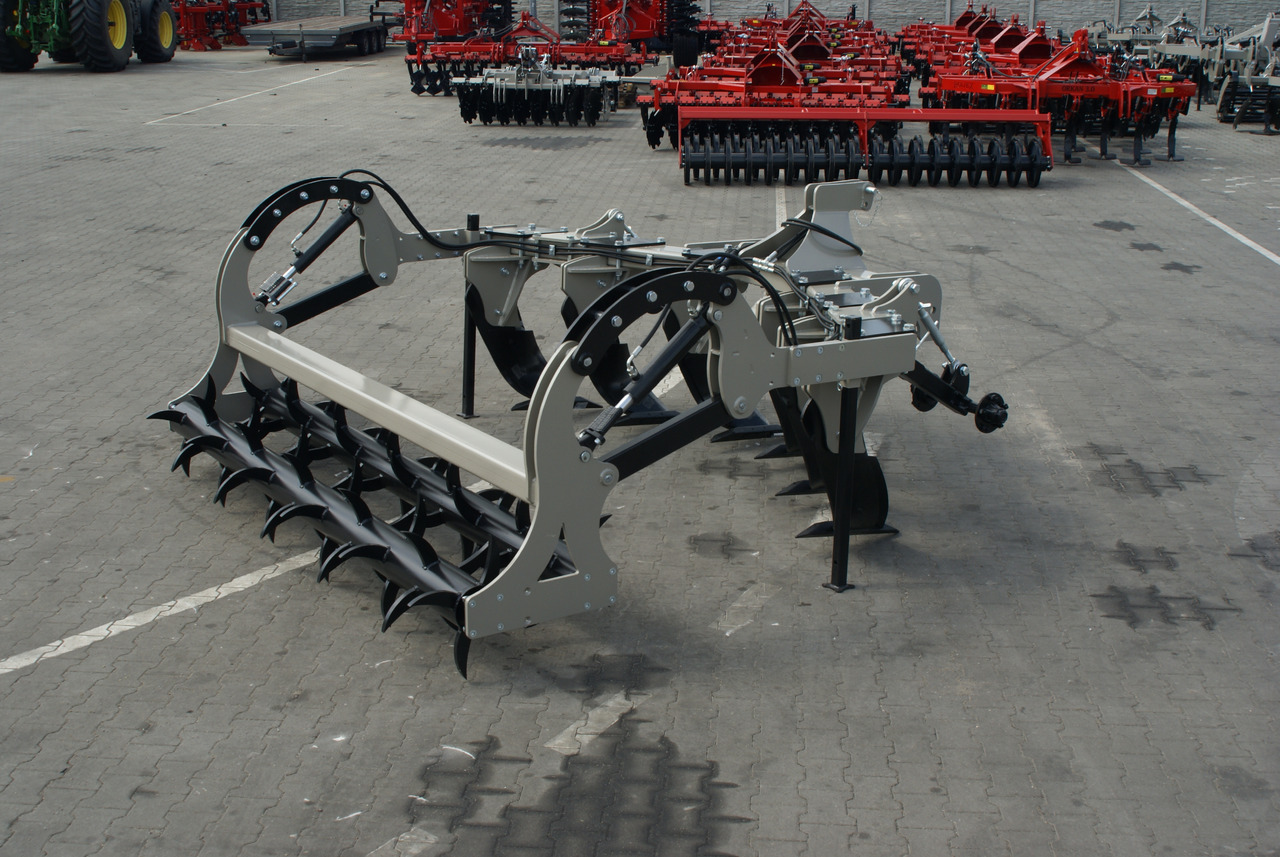 Jaunā Dziļirdinātājs ROLEX Tiefenlockerer / Subsoiler / Décompacteur / Subsolador / Dissodatori / Глубокорыхлитель тип V / Głębosz typ V 3 m: foto 12 Jaunā Dziļirdinātājs ROLEX Tiefenlockerer / Subsoiler / Décompacteur / Subsolador / Dissodatori / Глубокорыхлитель тип V / Głębosz typ V 3 m: foto 12