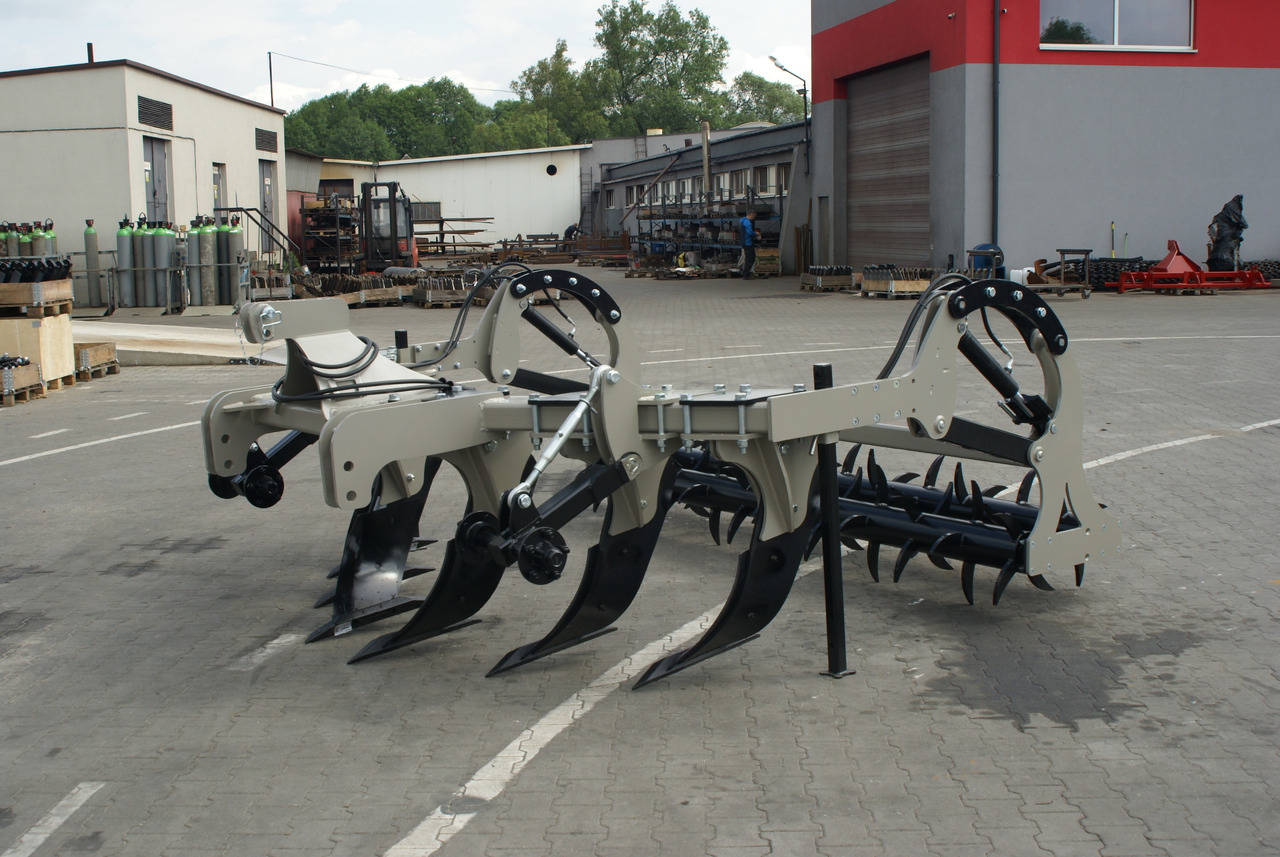 Jaunā Dziļirdinātājs ROLEX Tiefenlockerer / Subsoiler / Décompacteur / Subsolador / Dissodatori / Глубокорыхлитель тип V / Głębosz typ V 3 m: foto 7 Jaunā Dziļirdinātājs ROLEX Tiefenlockerer / Subsoiler / Décompacteur / Subsolador / Dissodatori / Глубокорыхлитель тип V / Głębosz typ V 3 m: foto 7