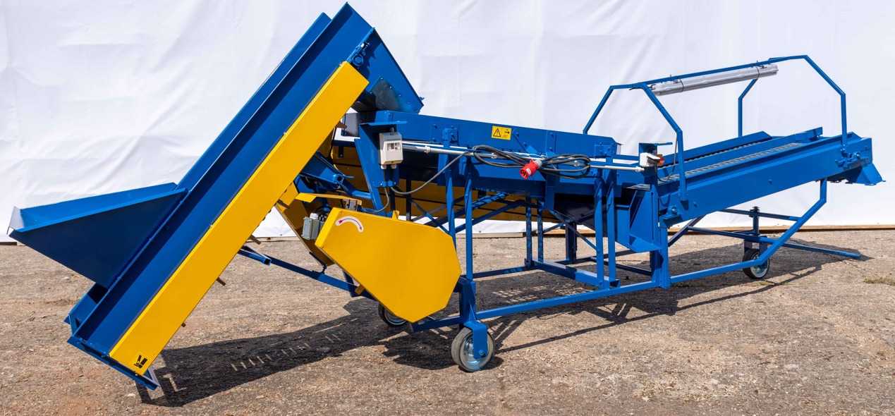 ROLMET Kartoffelsortierer / Potato sorting machine / Trieuse de pomme de terre / Selezionatrice per patate / Clasificador de patatas / Картофелесортировочная машина / Sortownik do ziemniaków M614/2 - Kartupeļu tehnika: foto 1 ROLMET Kartoffelsortierer / Potato sorting machine / Trieuse de pomme de terre / Selezionatrice per patate / Clasificador de patatas / Картофелесортировочная машина / Sortownik do ziemniaków M614/2 - Kartupeļu tehnika: foto 1