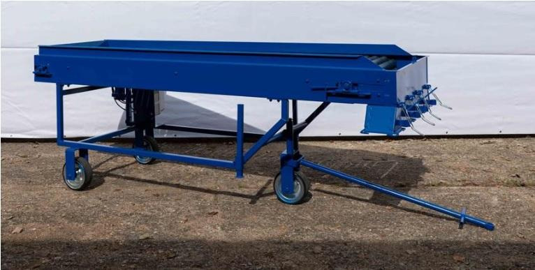 ROLMET Rollenverlesetisch / Sorting table / Table de tri / Tavolo selettivo / Сортировочный стол / Stół przebierczy SP 1 - Kartupeļu tehnika: foto 3 ROLMET Rollenverlesetisch / Sorting table / Table de tri / Tavolo selettivo / Сортировочный стол / Stół przebierczy SP 1 - Kartupeļu tehnika: foto 3