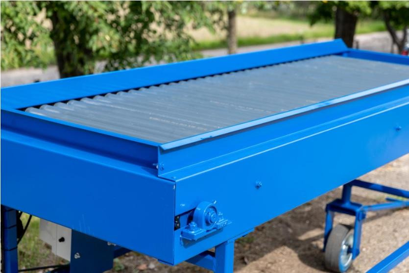 ROLMET Rollenverlesetisch / Sorting table / Table de tri / Tavolo selettivo / Сортировочный стол / Stół przebierczy SP 1 - Kartupeļu tehnika: foto 5 ROLMET Rollenverlesetisch / Sorting table / Table de tri / Tavolo selettivo / Сортировочный стол / Stół przebierczy SP 1 - Kartupeļu tehnika: foto 5
