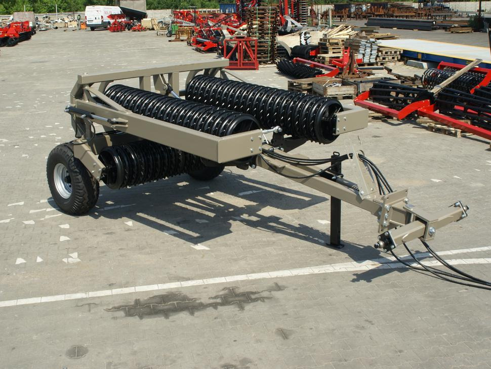 Rolex Ackerwalze / Sowing roller / Rouleau Cambridge / Attrezzi per rullatura / Rodillo / Посевной каток / Wał posiewny 6,3 m - Lauka veltnis: foto 1 Rolex Ackerwalze / Sowing roller / Rouleau Cambridge / Attrezzi per rullatura / Rodillo / Посевной каток / Wał posiewny 6,3 m - Lauka veltnis: foto 1