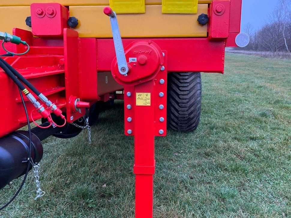 Roltrans Miststreuer / Manure spreader / Epandeur à fumier / Spandiletame / Разбрасыватель органических удобрений / Rozrzutnik obornika N205S/6 BIZON 14 t līzingu Roltrans Miststreuer / Manure spreader / Epandeur à fumier / Spandiletame / Разбрасыватель органических удобрений / Rozrzutnik obornika N205S/6 BIZON 14 t: foto 14