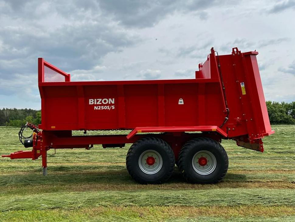 Roltrans Miststreuer / Manure spreader / Epandeur à fumier / Spandiletame / Разбрасыватель органических удобрений / Rozrzutnik obornika N205S/6 BIZON 14 t līzingu Roltrans Miststreuer / Manure spreader / Epandeur à fumier / Spandiletame / Разбрасыватель органических удобрений / Rozrzutnik obornika N205S/6 BIZON 14 t: foto 29
