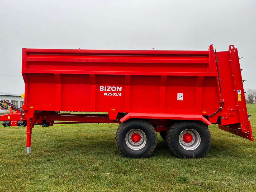 Roltrans Miststreuer / Manure spreader / Epandeur à fumier / Spandiletame / Разбрасыватель органических удобрений / Rozrzutnik obornika N205S/6 BIZON 14 t līzingu Roltrans Miststreuer / Manure spreader / Epandeur à fumier / Spandiletame / Разбрасыватель органических удобрений / Rozrzutnik obornika N205S/6 BIZON 14 t: foto 12