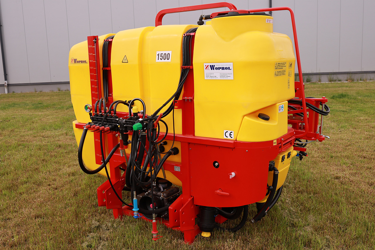 WOPROL Feldspritze / Sprayer / Pulvérisateur / Opryskiwacz 1000 L - Uzkarināmais miglotājs: foto 2 WOPROL Feldspritze / Sprayer / Pulvérisateur / Opryskiwacz 1000 L - Uzkarināmais miglotājs: foto 2
