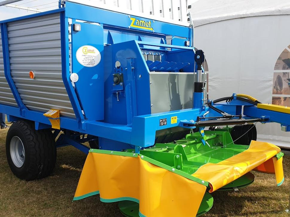 ZAMET Mähladewagen / Green forage mower / Remorque autochargeuse / Autocaricante / Carro per foraggio con falciatrice a tamburo / Самозагружающийся прицеп с косилкой / Przyczepa samozaładowcza 19 m3 - Savācējpiekabe: foto 5 ZAMET Mähladewagen / Green forage mower / Remorque autochargeuse / Autocaricante / Carro per foraggio con falciatrice a tamburo / Самозагружающийся прицеп с косилкой / Przyczepa samozaładowcza 19 m3 - Savācējpiekabe: foto 5
