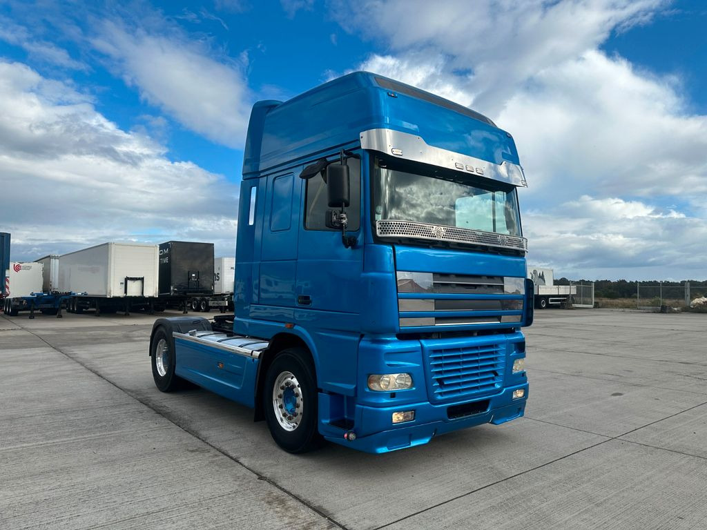 Vilcējs DAF XF 95.530 * RETARDER * ALCOA ALU FELGEN *: foto 1