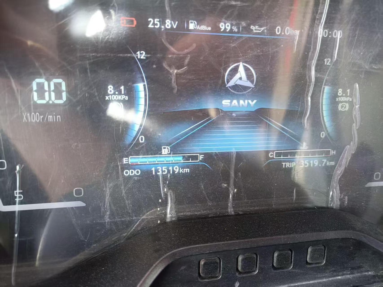 SANY SANY - Visurgājējs celtnis: foto 4 SANY SANY - Visurgājējs celtnis: foto 4