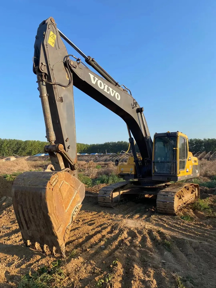 VOLVO EC240DL - Kāpurķēžu ekskavators: foto 2 VOLVO EC240DL - Kāpurķēžu ekskavators: foto 2