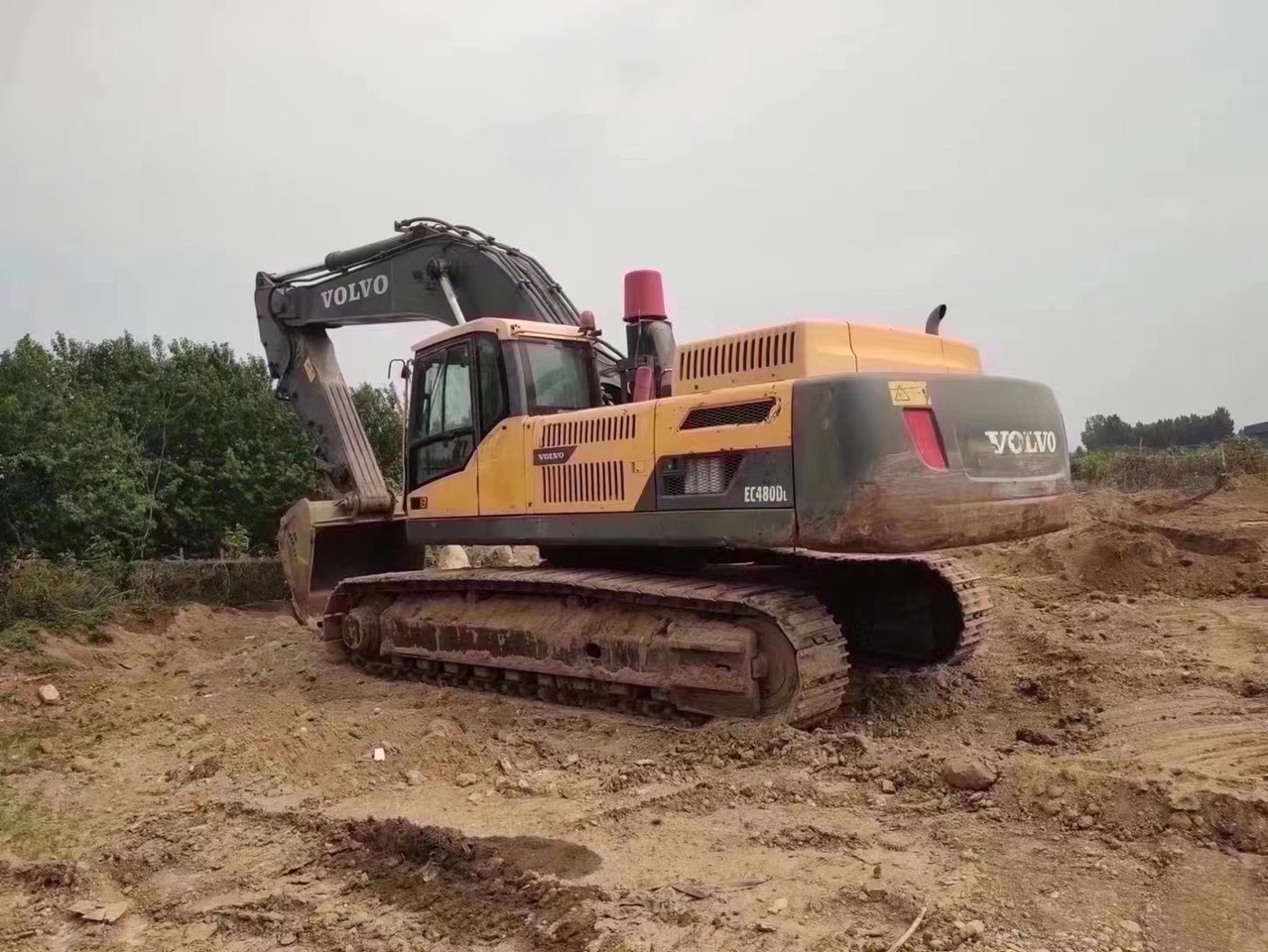 VOLVO EC480 - Kāpurķēžu ekskavators: foto 1 VOLVO EC480 - Kāpurķēžu ekskavators: foto 1